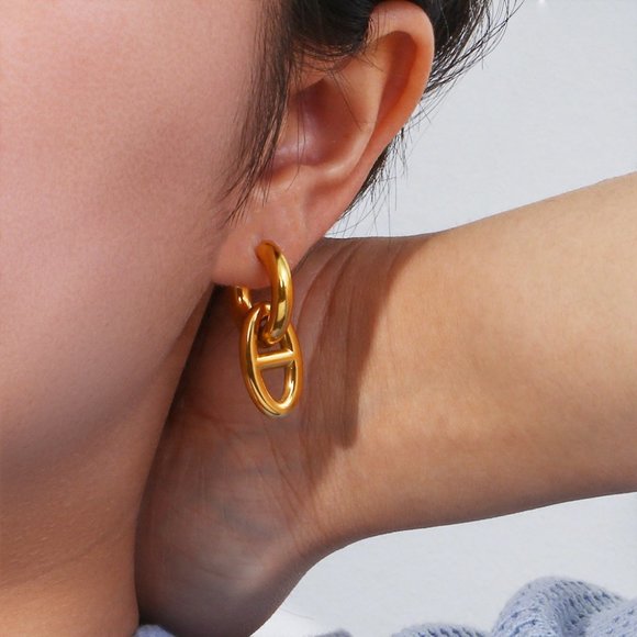 Link Chain Pig Nose Mariner Anchor Earrings 18K Gold Plated Stainless Steel - Picture 4 of 8